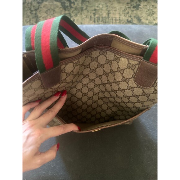 Authentic Vintage Gucci GG Monogram Supreme Sherry Web  Authentic Vintage Gucci GG Monogram Supreme Sherry Web Ophidia Shopper Shoulder